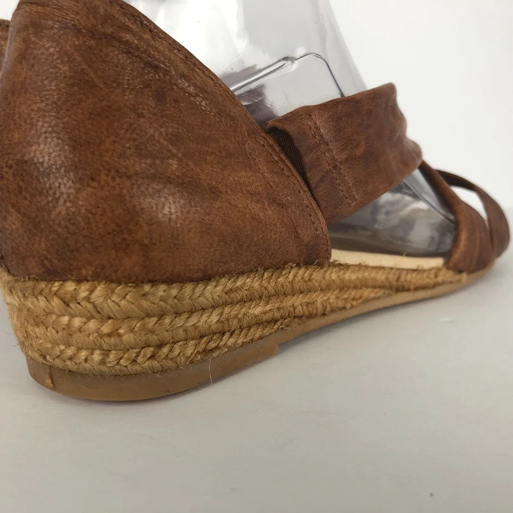 ERIC MICHAEL Netty Leather Espadrille Cross Strap Sandals Sz 40 9.5 Spain